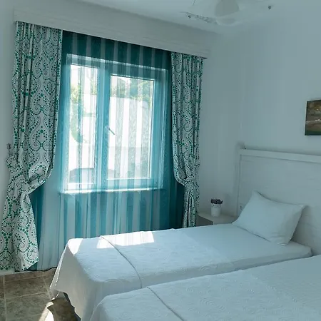 Konukevi Mauna 3*