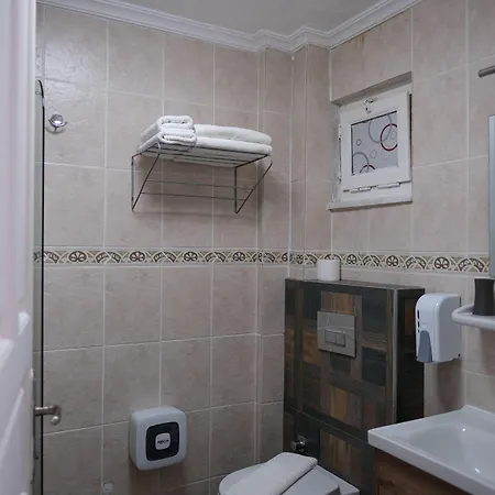 Mauna Guest house 3*