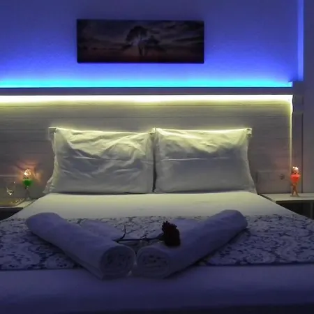 Mauna Guest house 3*