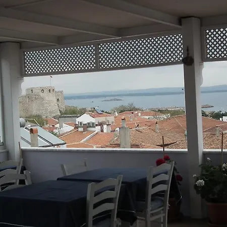 Mauna Konukevi Bozcaada